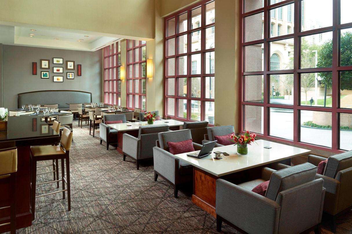 Atlanta Marriott Suites Midtown מראה חיצוני תמונה