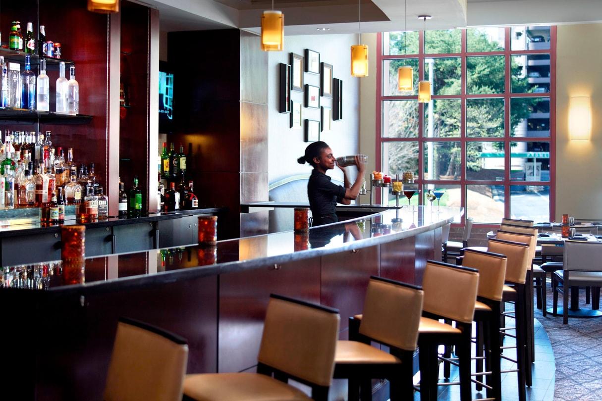 Atlanta Marriott Suites Midtown מראה חיצוני תמונה